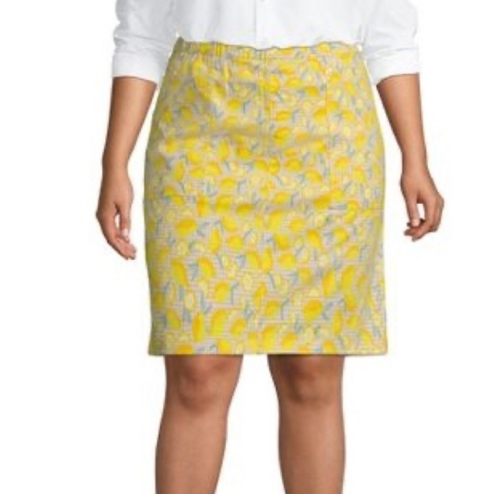 Lands End Lemon Print Knockabout Chino Skort